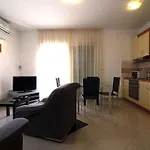 In With Sea View, Balcony, Air Conditioning, Wifi 858-4