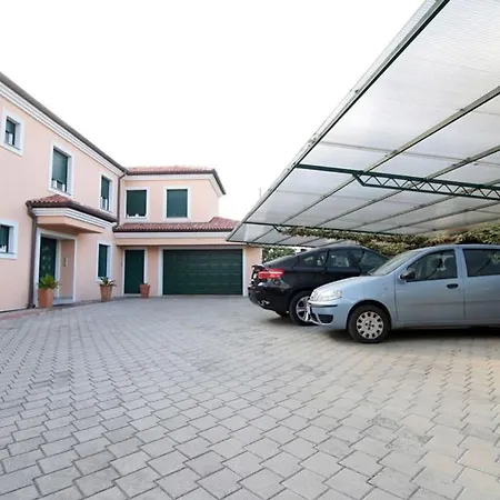 In With Sea View, Balcony, Air Conditioning, Wifi 858-4 Appartamento *