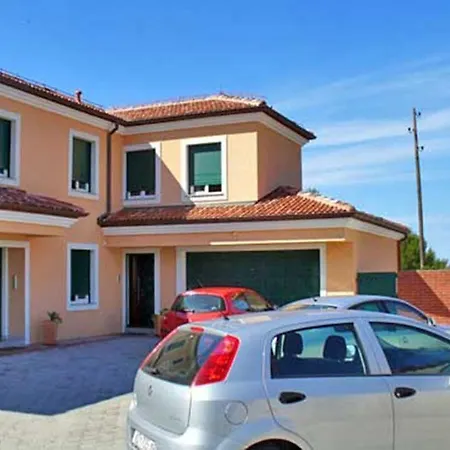 In With Sea View, Balcony, Air Conditioning, Wifi 858-4 Apartman