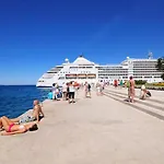 In With Sea View, Balcony, Air Conditioning, Wifi 858-4 Zadar